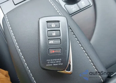 2022 Lexus Rx from USA, damaged, VIN 2T2HZMDA5NC352244